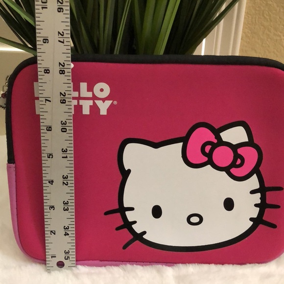 Hello Kitty laptop bag/case - Picture 3 of 6